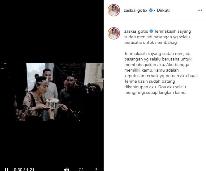 Zaskia Gotik (Instagram/@zaskia_gotix)