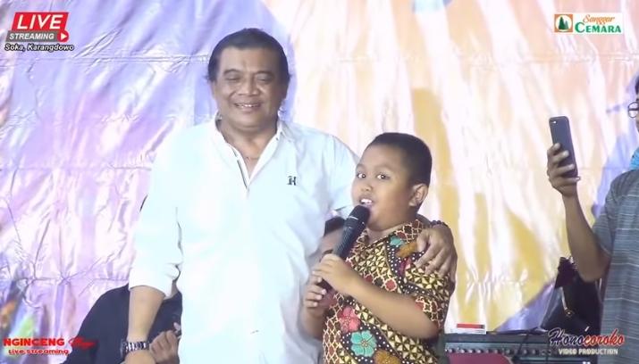 Didi Kempot dan Arda (YouTube/Sanggar Cemara)