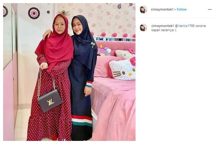 Gaya hijab Cimoy Montok. (Instagram/@cimoymontok1)