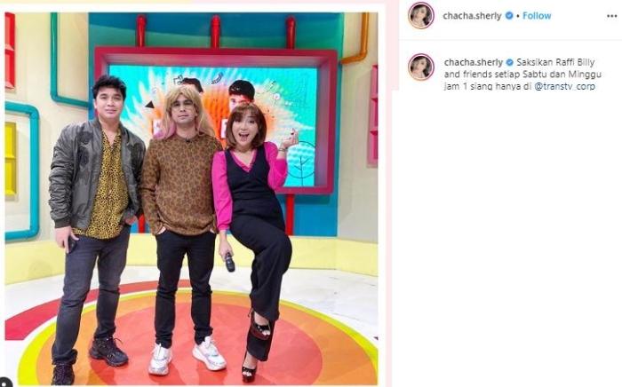 Potret pedangdut Chacha Sherly. (Instagram/@chachasherly)