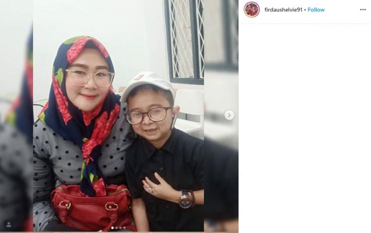 Daus Mini dan Shelvie Hana. (Instagram/@firdaushelvie91)