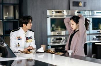 Link Streaming The King: Eternal Monarch Episode 11, Jung Tae Eul Berdarah-darah!
