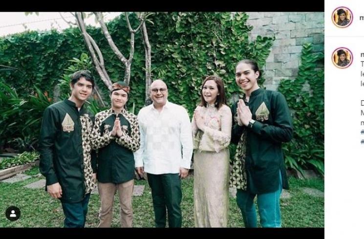 Maia Estianty dan keluarga. (Instagram/@maiaestiantyreal)
