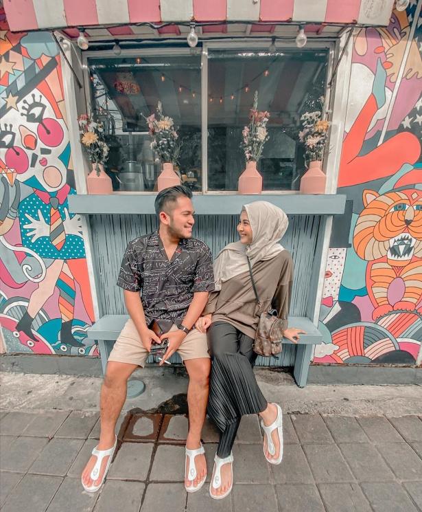 Kesha Ratuliu dan Adhi Permana. (Instagram/@kesharatuliu05)