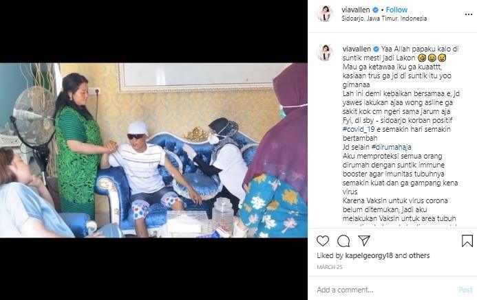 Potret hangat keluarga Via Vallen. (Instagram/@viavallen)
