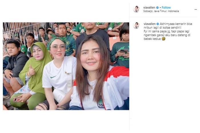 Potret hangat keluarga Via Vallen. (Instagram/@viavallen)