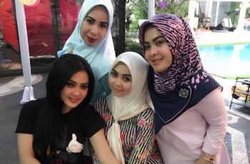 5 Potret Lala Nurlela, Kakak Ipar Syahrini yang Cantik dan Curi Perhatian