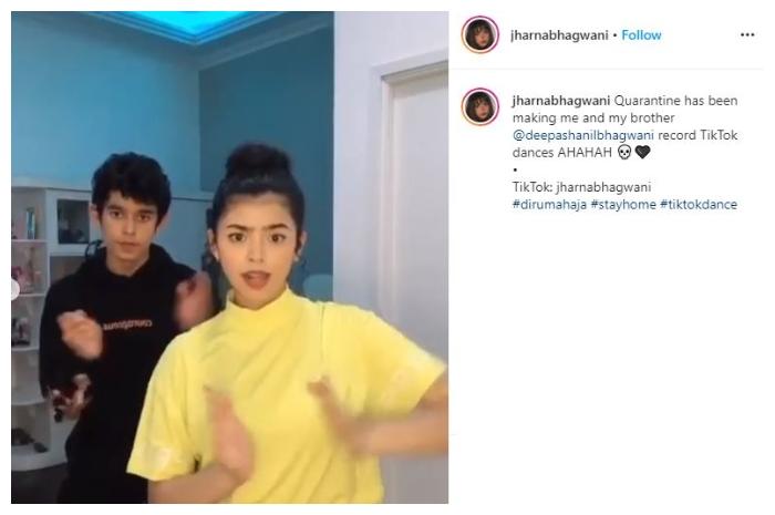 Fakta Jharna Bhagwani. (Instagram/@jharnabhagwani)