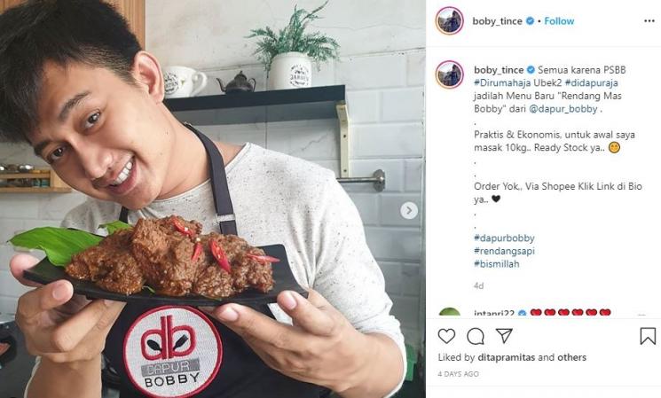 Pundi pundi uang Boby Tince. (Instagram/@Boby_tince)
