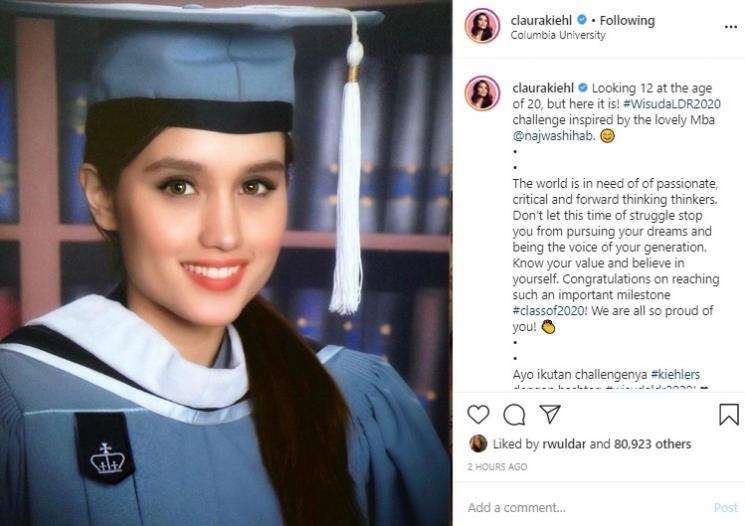 Usia 20 Terlihat 12 Tahun Cinta Laura Bagikan Momen Wisuda Gelar