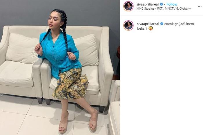 Gaya seksi DJ Siva Aprilia. (Instagram/@sivaapriliareal)