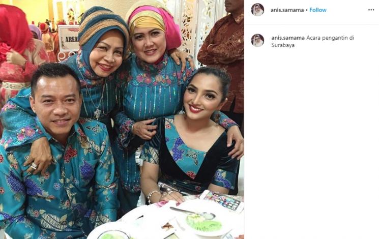 Ashanty dan Ibunda Anang Hermansyah. (Instagram/@anis.samama)