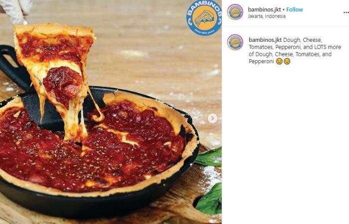 Daffa Wardhana jadi pedagang pizza rumahan. (Instagram/@bambinoos.jkt)