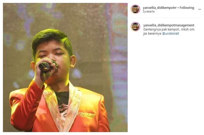 Anak Didi Kempot warisi bakat ayahnya. (Instagram/@yanvellia_dkmanagement)