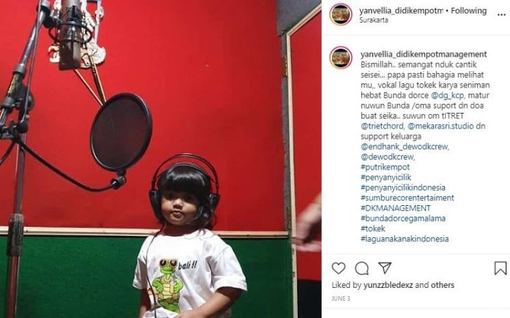 Anak Didi Kempot warisi bakat ayahnya. (Instagram/@yanvellia_dkmanagement)