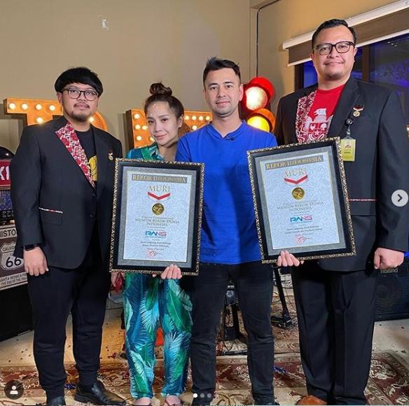 Nagita Slavina dan Raffi Ahmad dapat rekor MURI. (Instagram/@raffinagita1717)