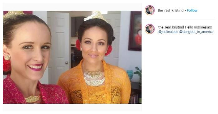 Potret kompak penyanyi dangdut bule di Amerika. (Instagram/@the_real_kristind)