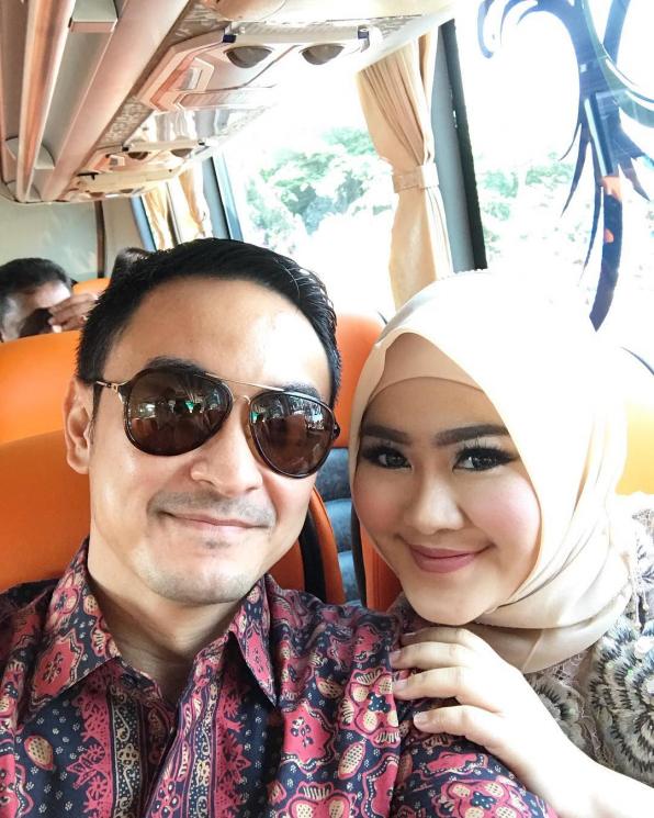 Zumi Zola dan Sherrin Tharia (Instagram/@stharia)