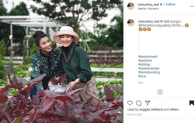 Nini dan Fitri Carlina. (Instagram/@ninicarlina_real)