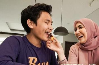 Anak Loncat dari Balkon Lantai 2, Fenita Arie sampai Lemes Lihatnya