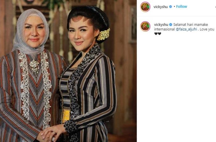 Potret cantik Vicky Shu dengan pipi chubby. (Instagram/@vickyshu)