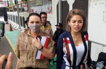 Fitri Salhuteru Antusias Ikut Tanda Tangan Petisi Boikot Nikita Mirzani
