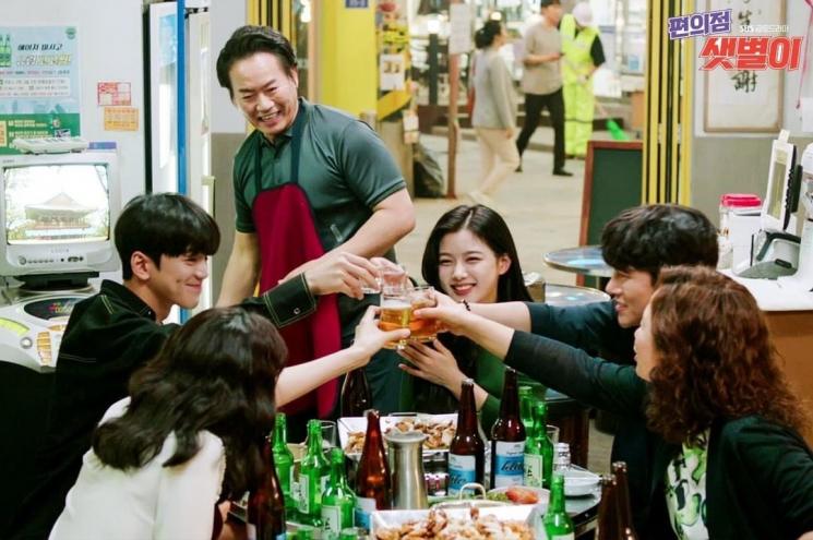 Backstreet Rookie (Instagram/@sbsdrama.official)