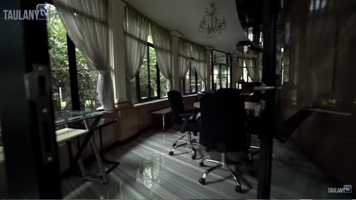 Rumah Aleta Molly. (YouTube/Taulany TV)