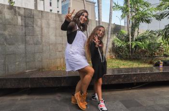 Fotokopian! Intip Potret Melaney Ricardo dan Putrinya, Chloe Lynch kayak Anak Kembar