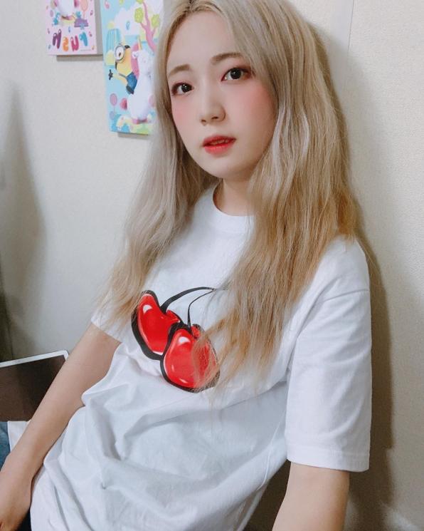 Youkyung eks AOA (Instagram/@drrrr.youkyung)