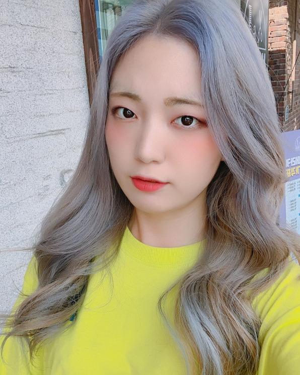 Youkyung eks AOA (Instagram/@drrrr.youkyung)