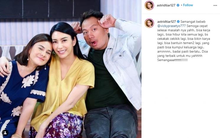 Seleb beri dukungan ke Vicky Prasetyo. (Instagram/@astridtiar27)