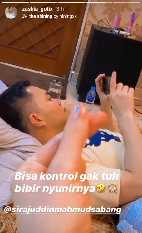 Zaskia Gotik dan Sirajuddin Mahmud Sabang (Instagram/@zaskia_gotix)