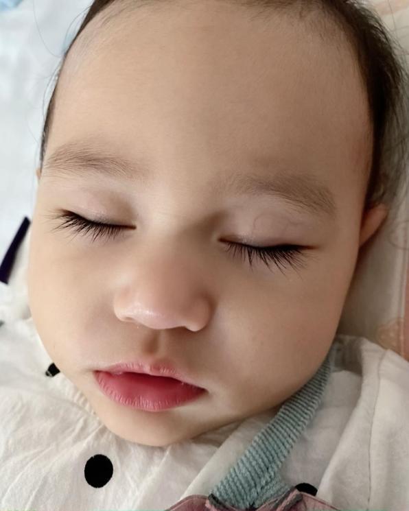 Putri Kartika Putri, Baby Khalisa. (Instagram/@kartikaputriworld)