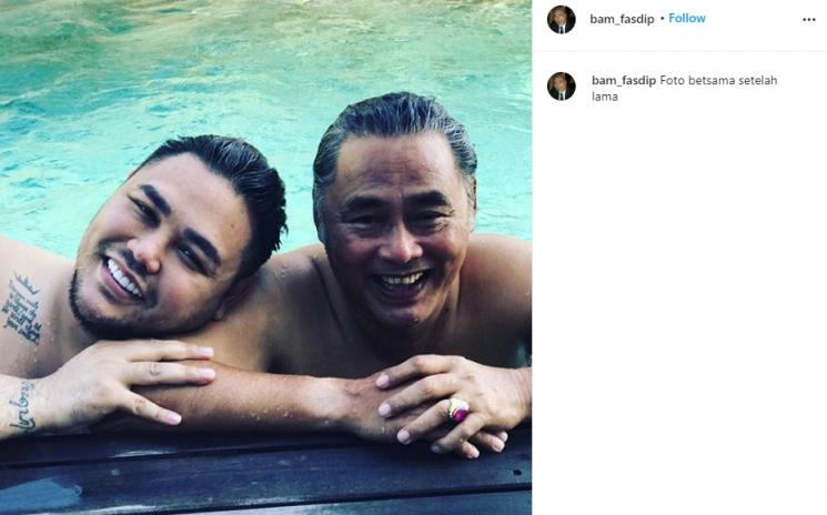 Potret Ivan Gunawan dan keluarga. (Instagram/@bam_fasdip)