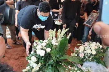 Pastikan Bukan Covid-19, Ivan Gunawan Buka-bukaan Soal Penyakit Ayahnya