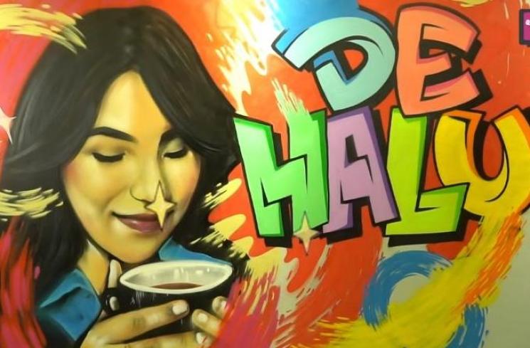 Kafe milik Ayu Ting Ting. (Youtube/QissYouTV)