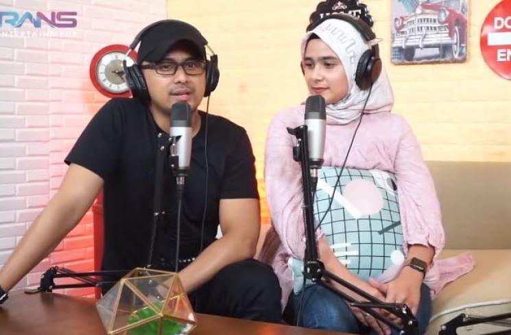 Hengky Kurniawan dan Sonya Fatmala. (Youtube/RANSEntertainment)