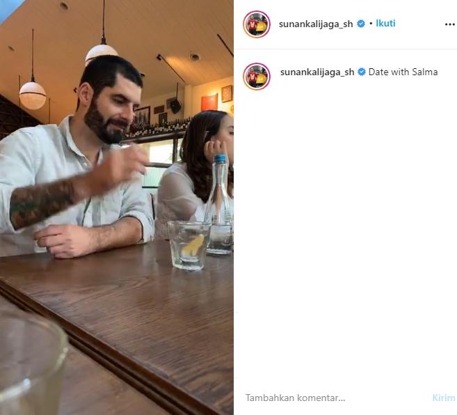 Sunan Kalijaga makan bareng pacar bule Salmafina (Instagram/@sunankalijaga_sh)