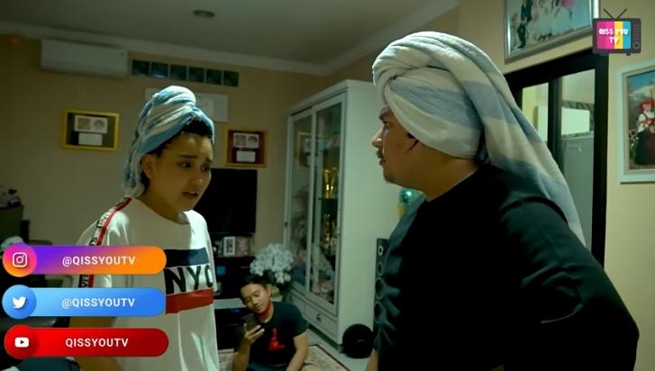 Ayu Ting Ting dan Selebgram Keanu. (YouTube/Qiss You TV)