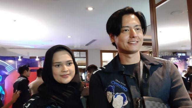 Roger Danuarta dan Cut Meyriska (MataMata.com/Yuliani)