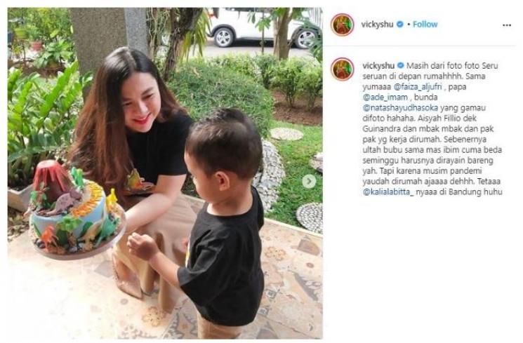 Momen ultah dan aqiqah sederhana anak Vicky Shu. (Instagram/@vickyshu)