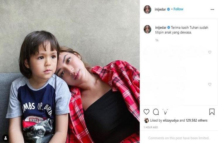 El Barack dan Jessica Iskandar (Instagram @inijedar)