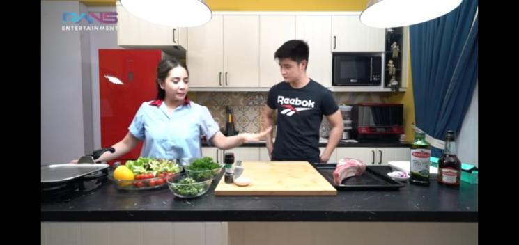 Raffi Ahmad, Nagita Slavina dan Chef Claudio Marcell Chandra (Youtube/Rans Entertainment)