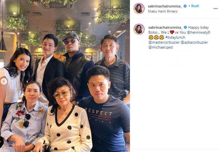 Ultah Ibu Deddy Corbuzier (Instagram/@sabrinachairunnisa_)
