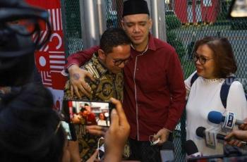 Sandy Tumiwa Pasrah Belum Dimaafkan Keluarga usai Ibu Meninggal