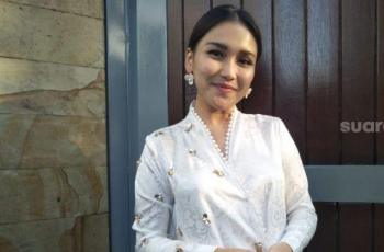 Sepi Job saat Pandemi, 5 Artis Ini Tak Malu Banting Setir Jualan Makanan
