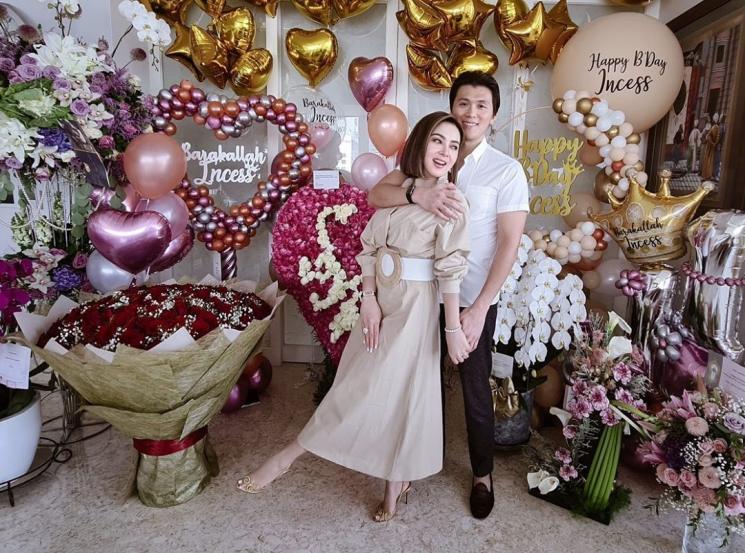 Syahrini dan Reino Barack (Instagram/@princessyahrini)