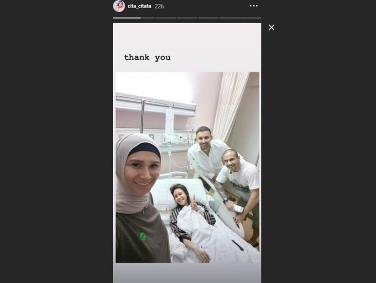 Cita Citata dijenguk mantan tunangan. (Instagram/@cita_citata)