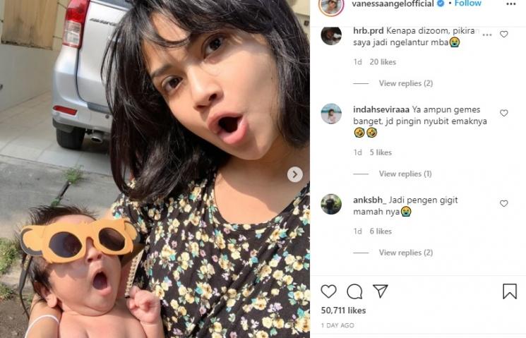Vanessa Angel unggap foto mangap bersama anak. (Instagram)